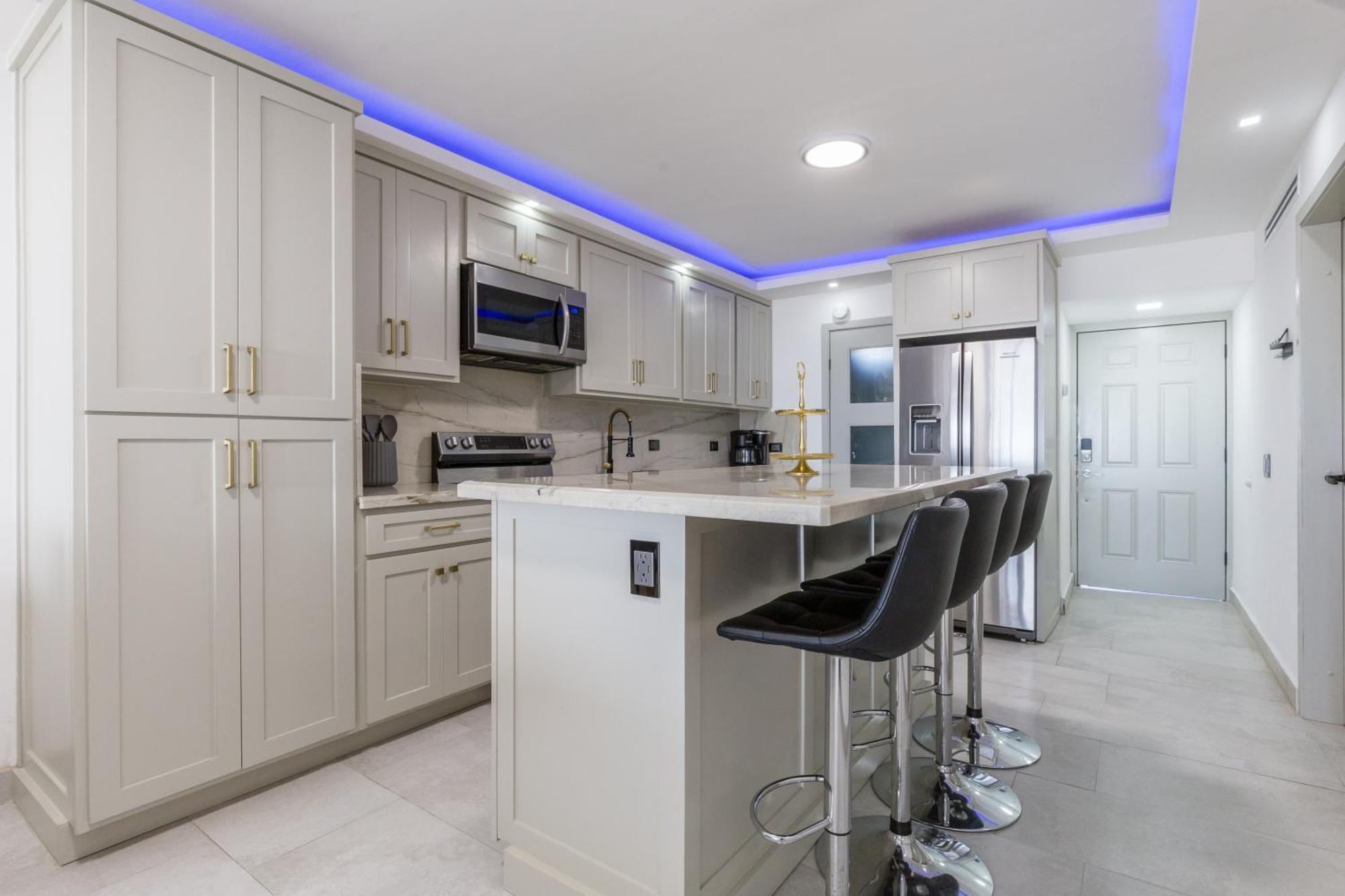Rocky Point - Ocean Front - King - Suites - Sleeps12 - Gated - Pools Wi-Fi Bahia La Choya Екстериор снимка